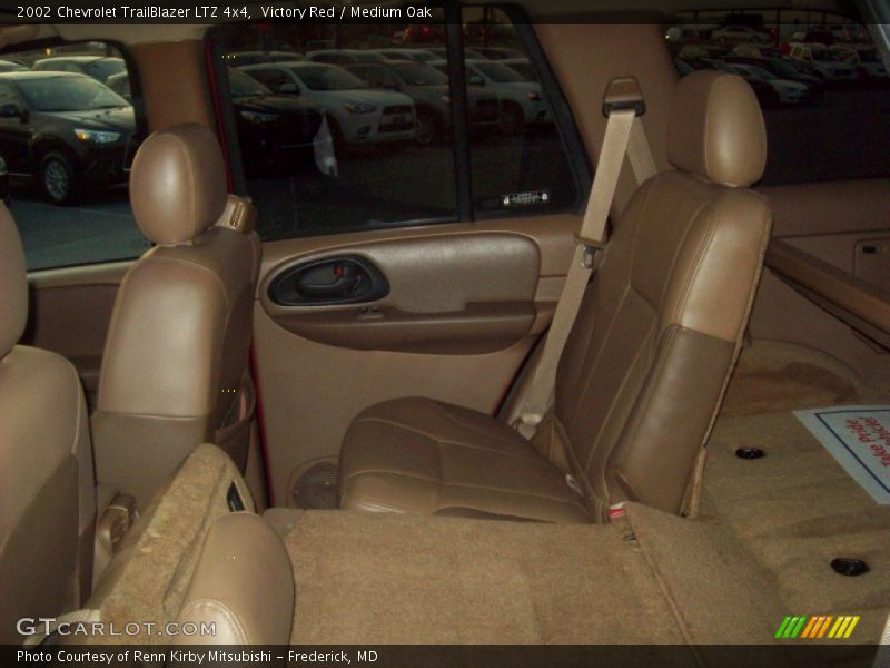 Victory Red / Medium Oak 2002 Chevrolet TrailBlazer LTZ 4x4