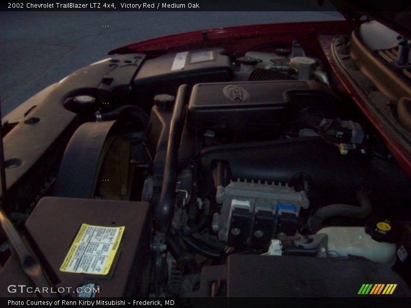 Victory Red / Medium Oak 2002 Chevrolet TrailBlazer LTZ 4x4