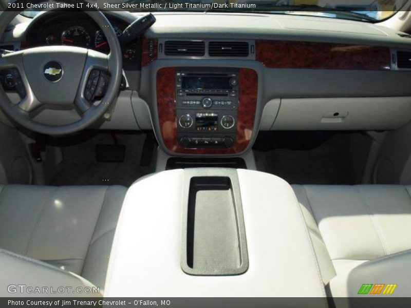 Sheer Silver Metallic / Light Titanium/Dark Titanium 2011 Chevrolet Tahoe LT 4x4