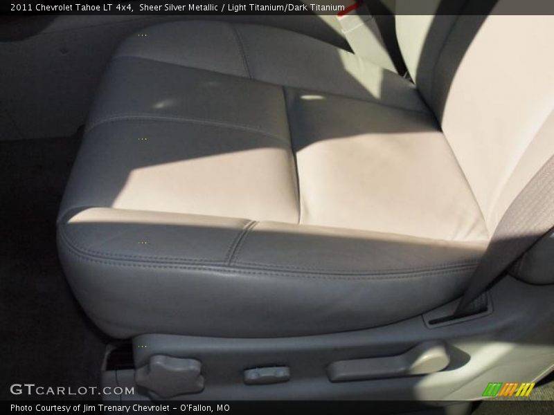 Sheer Silver Metallic / Light Titanium/Dark Titanium 2011 Chevrolet Tahoe LT 4x4