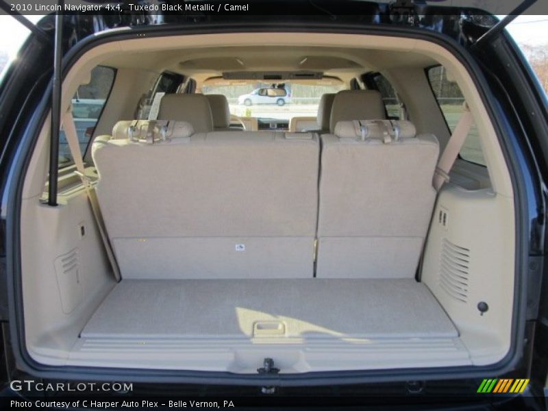 Tuxedo Black Metallic / Camel 2010 Lincoln Navigator 4x4