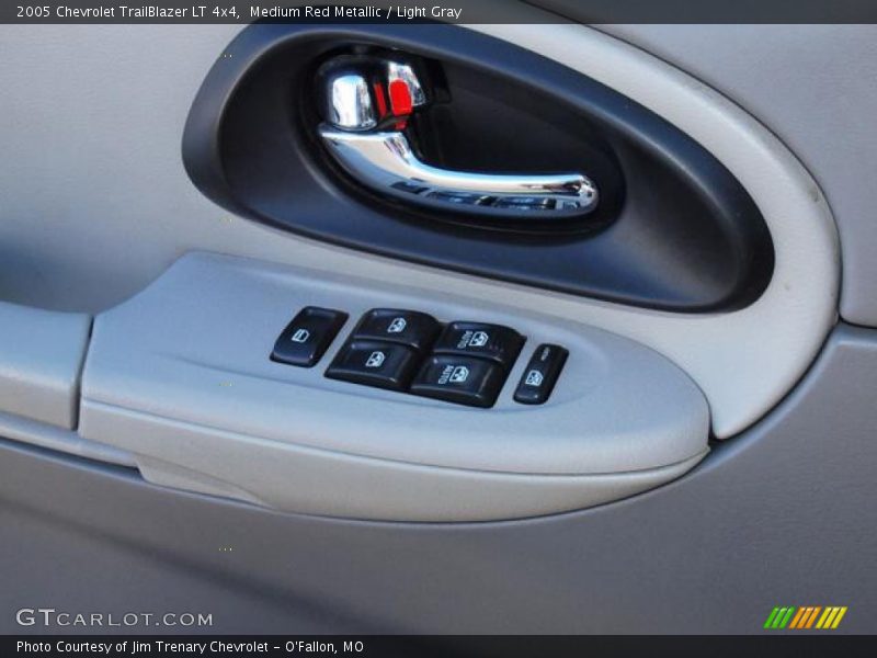 Medium Red Metallic / Light Gray 2005 Chevrolet TrailBlazer LT 4x4