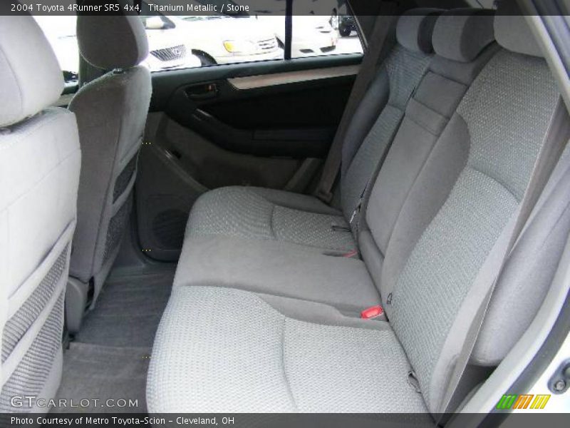 Titanium Metallic / Stone 2004 Toyota 4Runner SR5 4x4