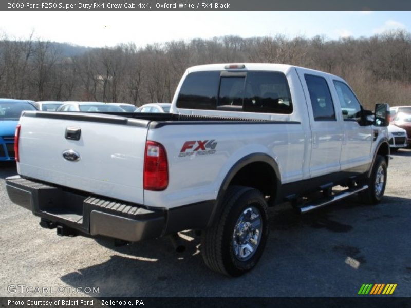 Oxford White / FX4 Black 2009 Ford F250 Super Duty FX4 Crew Cab 4x4
