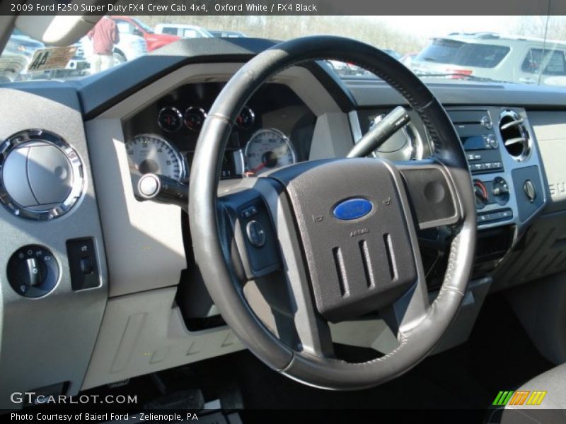 Oxford White / FX4 Black 2009 Ford F250 Super Duty FX4 Crew Cab 4x4