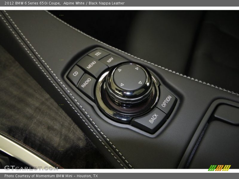 Controls of 2012 6 Series 650i Coupe