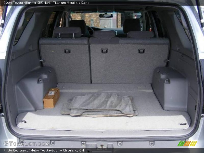 Titanium Metallic / Stone 2004 Toyota 4Runner SR5 4x4