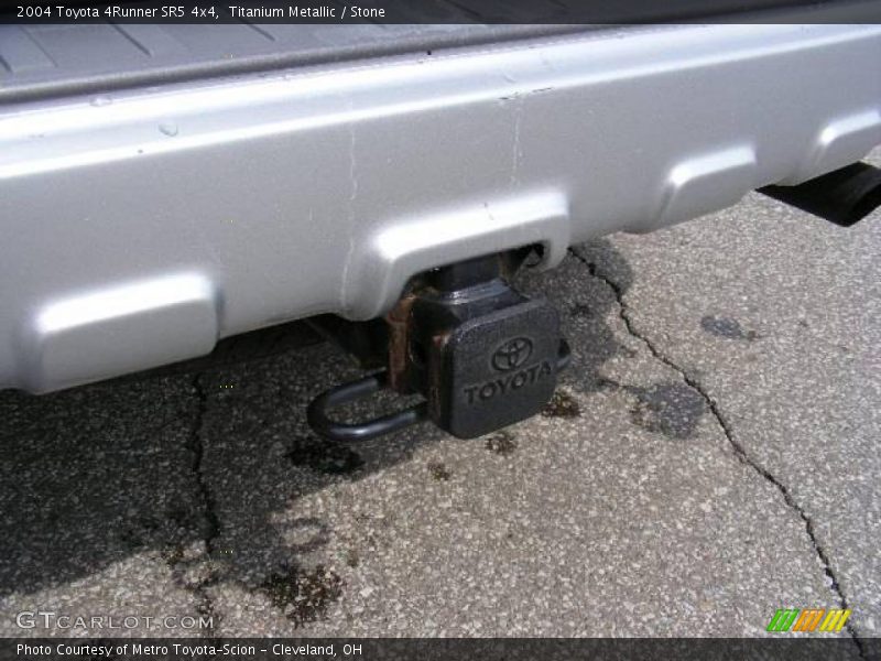 Titanium Metallic / Stone 2004 Toyota 4Runner SR5 4x4