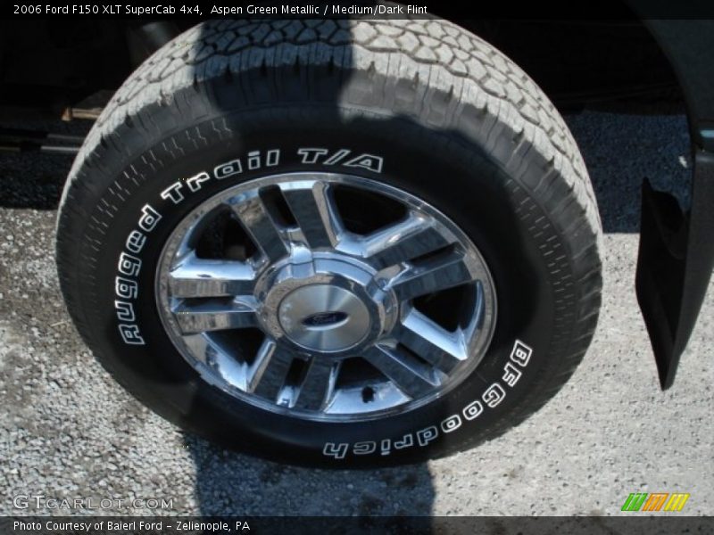 Aspen Green Metallic / Medium/Dark Flint 2006 Ford F150 XLT SuperCab 4x4