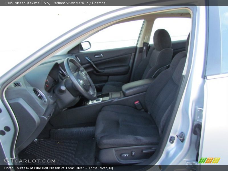 Radiant Silver Metallic / Charcoal 2009 Nissan Maxima 3.5 S