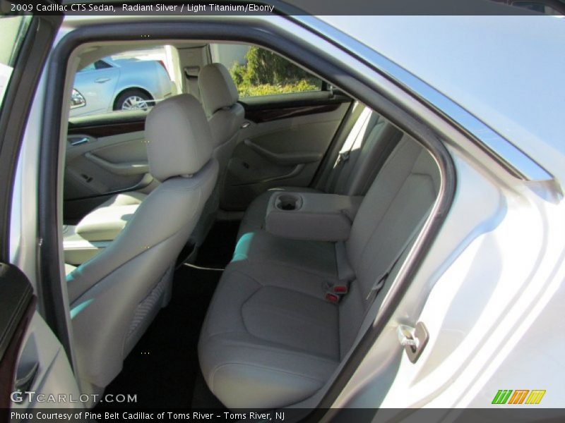 Radiant Silver / Light Titanium/Ebony 2009 Cadillac CTS Sedan