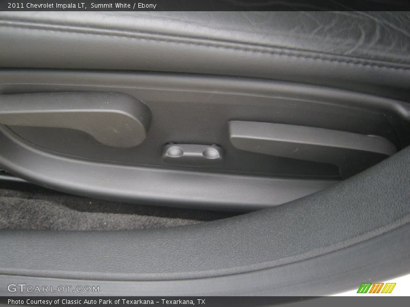 Summit White / Ebony 2011 Chevrolet Impala LT
