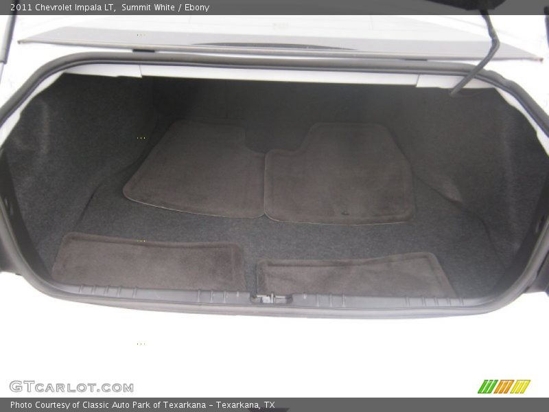 Summit White / Ebony 2011 Chevrolet Impala LT