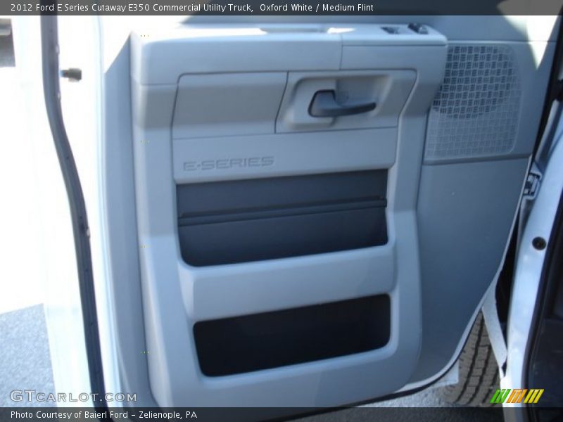 Oxford White / Medium Flint 2012 Ford E Series Cutaway E350 Commercial Utility Truck