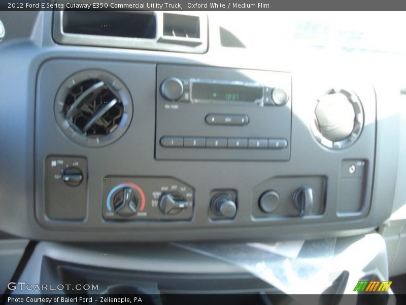 Oxford White / Medium Flint 2012 Ford E Series Cutaway E350 Commercial Utility Truck