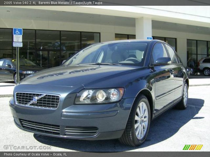 Barents Blue Metallic / Taupe/Light Taupe 2005 Volvo S40 2.4i