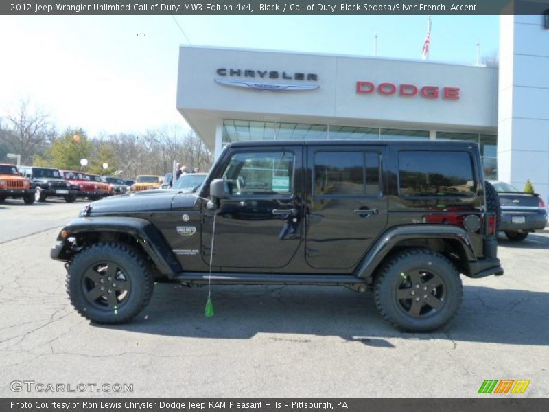 Black / Call of Duty: Black Sedosa/Silver French-Accent 2012 Jeep Wrangler Unlimited Call of Duty: MW3 Edition 4x4