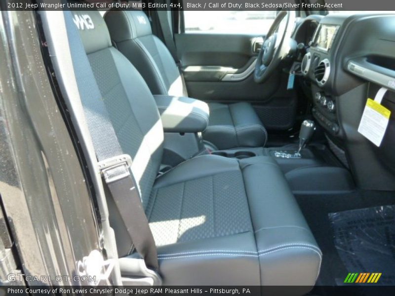  2012 Wrangler Unlimited Call of Duty: MW3 Edition 4x4 Call of Duty: Black Sedosa/Silver French-Accent Interior