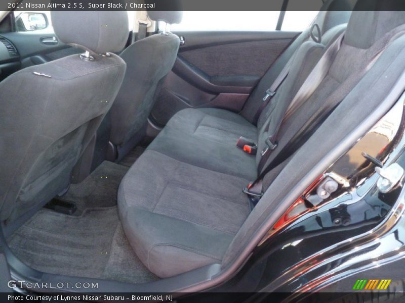 Super Black / Charcoal 2011 Nissan Altima 2.5 S