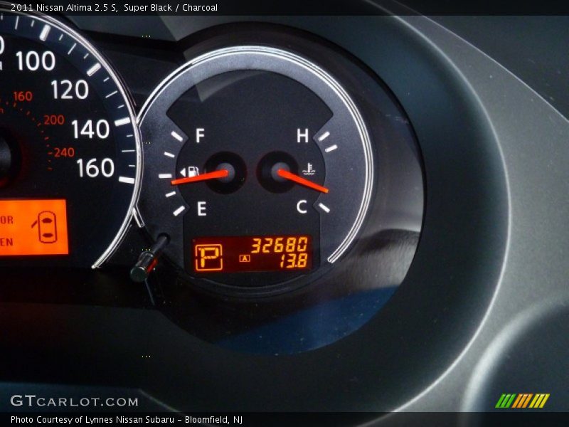Super Black / Charcoal 2011 Nissan Altima 2.5 S