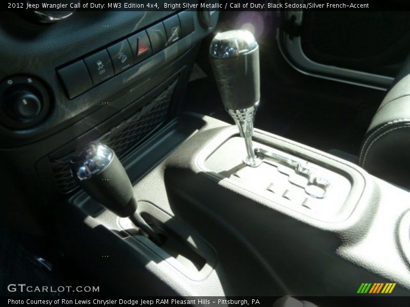Bright Silver Metallic / Call of Duty: Black Sedosa/Silver French-Accent 2012 Jeep Wrangler Call of Duty: MW3 Edition 4x4