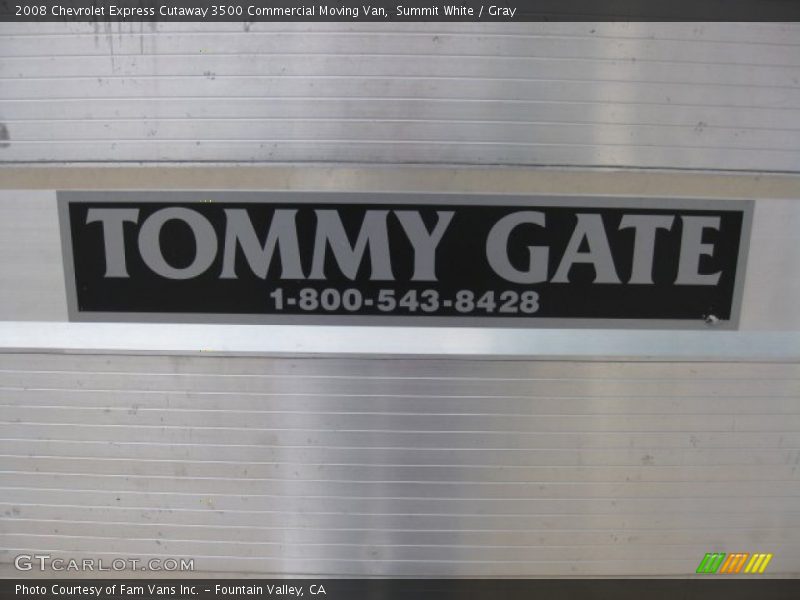 Summit White / Gray 2008 Chevrolet Express Cutaway 3500 Commercial Moving Van