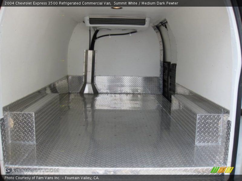 Summit White / Medium Dark Pewter 2004 Chevrolet Express 3500 Refrigerated Commercial Van