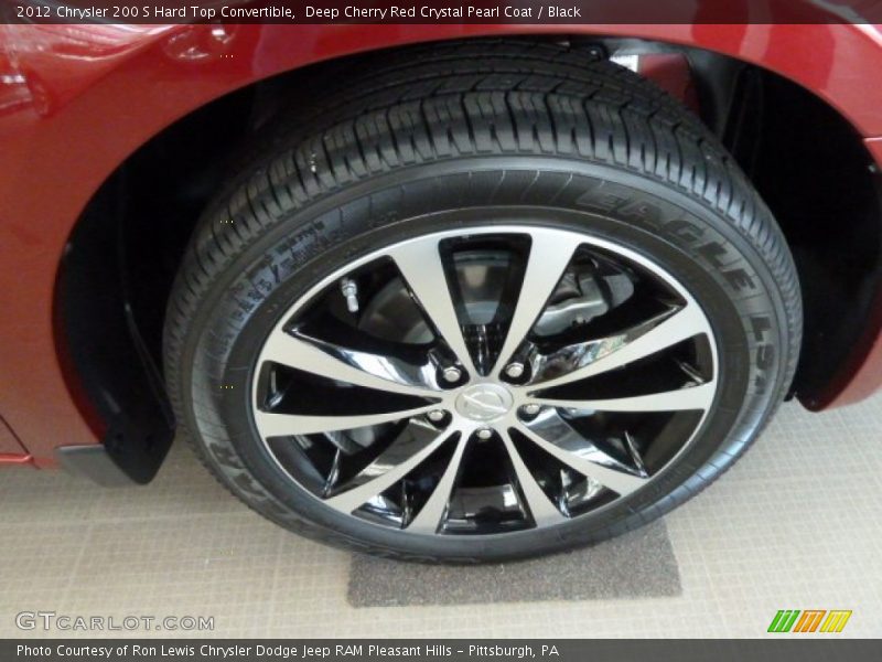 Deep Cherry Red Crystal Pearl Coat / Black 2012 Chrysler 200 S Hard Top Convertible
