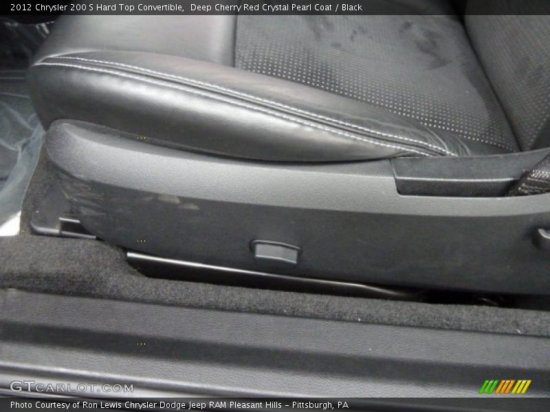 Deep Cherry Red Crystal Pearl Coat / Black 2012 Chrysler 200 S Hard Top Convertible