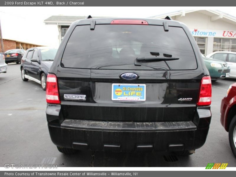 Black / Charcoal 2009 Ford Escape XLT 4WD