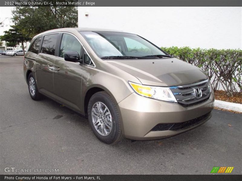 Front 3/4 View of 2012 Odyssey EX-L