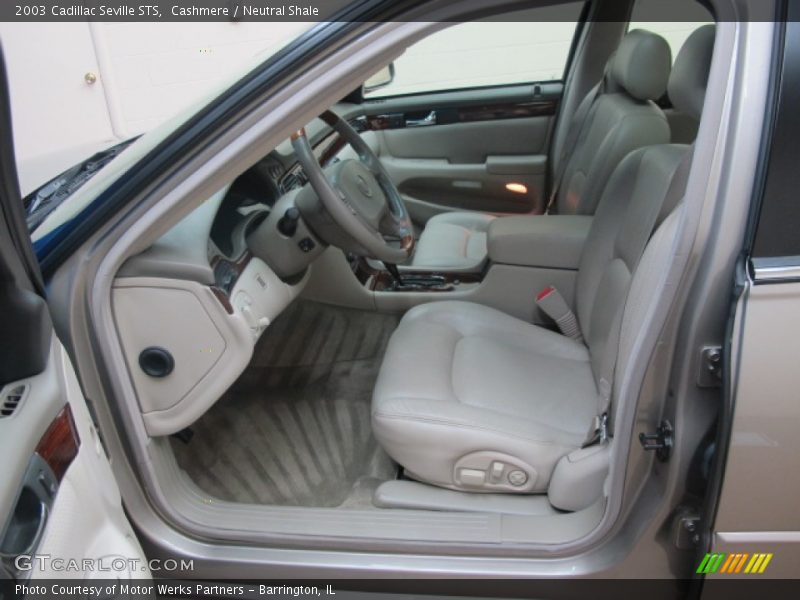 Cashmere / Neutral Shale 2003 Cadillac Seville STS