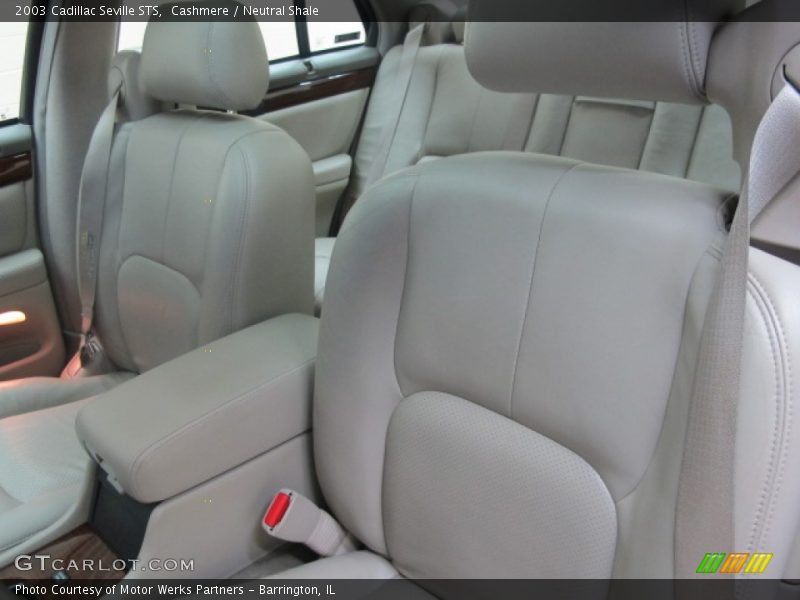 Cashmere / Neutral Shale 2003 Cadillac Seville STS