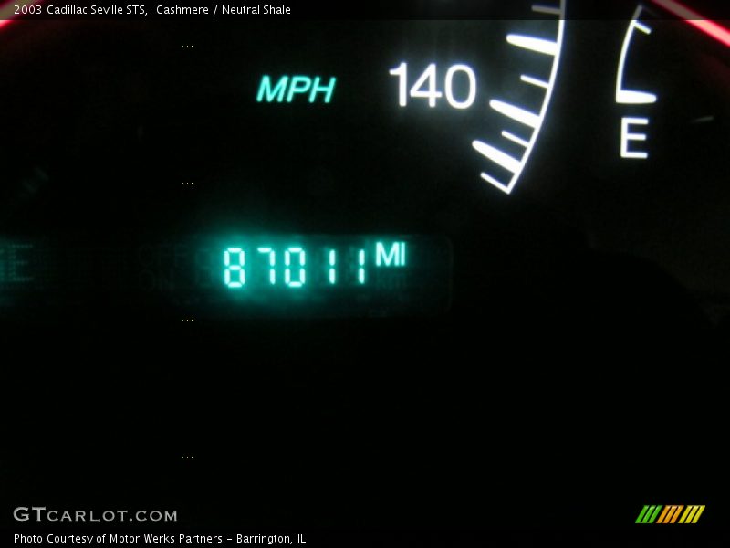 Cashmere / Neutral Shale 2003 Cadillac Seville STS
