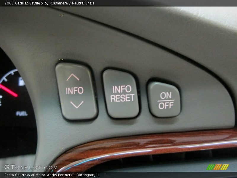 Cashmere / Neutral Shale 2003 Cadillac Seville STS