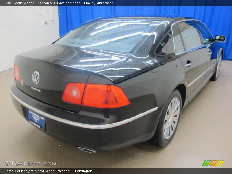 Black / Anthracite 2006 Volkswagen Phaeton V8 4Motion Sedan
