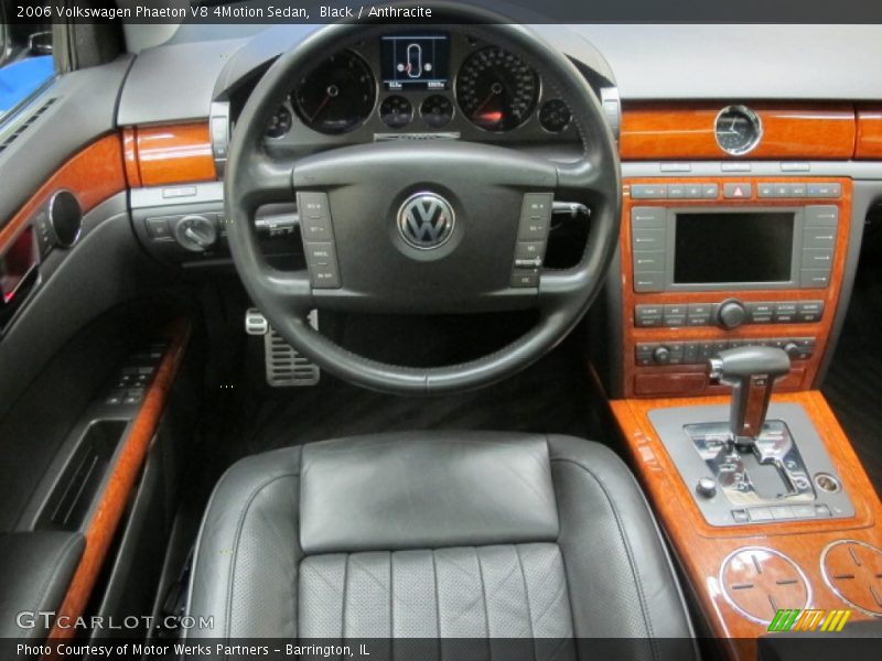 Dashboard of 2006 Phaeton V8 4Motion Sedan
