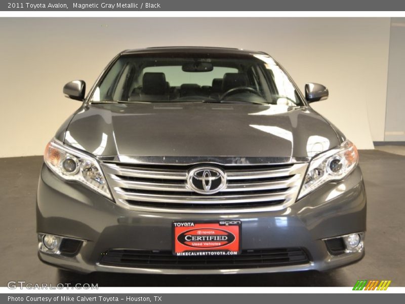 Magnetic Gray Metallic / Black 2011 Toyota Avalon