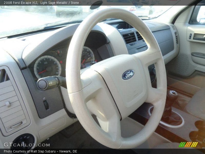  2008 Escape XLS Steering Wheel