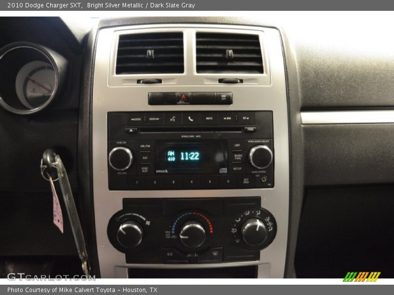 Bright Silver Metallic / Dark Slate Gray 2010 Dodge Charger SXT