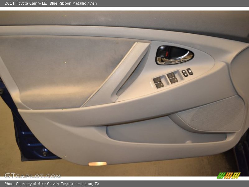 Blue Ribbon Metallic / Ash 2011 Toyota Camry LE