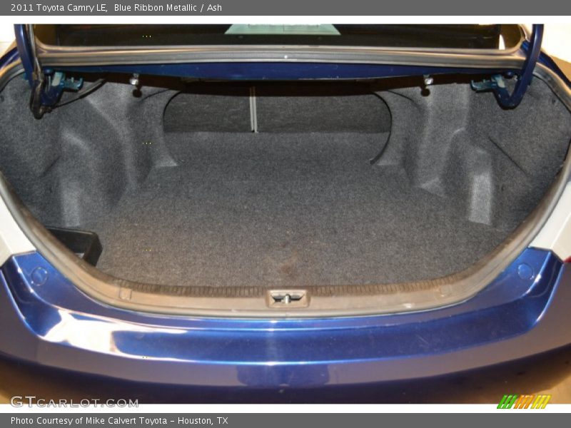 Blue Ribbon Metallic / Ash 2011 Toyota Camry LE