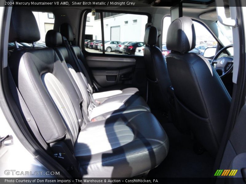 Silver Birch Metallic / Midnight Grey 2004 Mercury Mountaineer V8 AWD