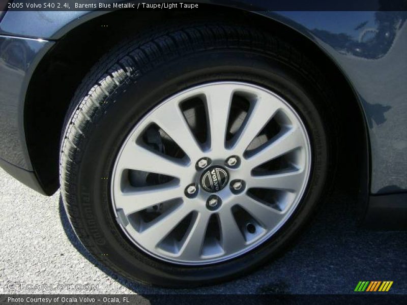 Barents Blue Metallic / Taupe/Light Taupe 2005 Volvo S40 2.4i