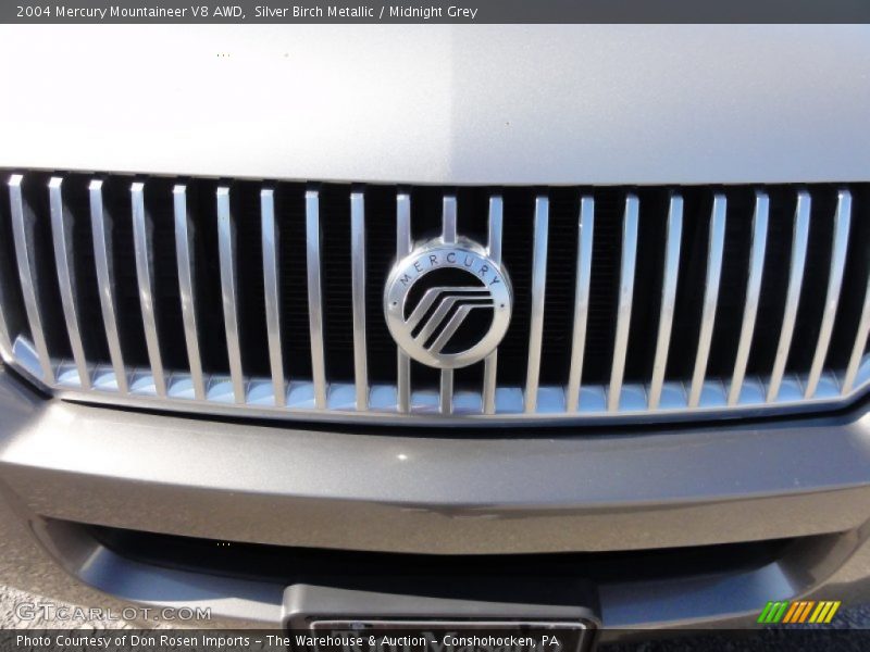 Silver Birch Metallic / Midnight Grey 2004 Mercury Mountaineer V8 AWD