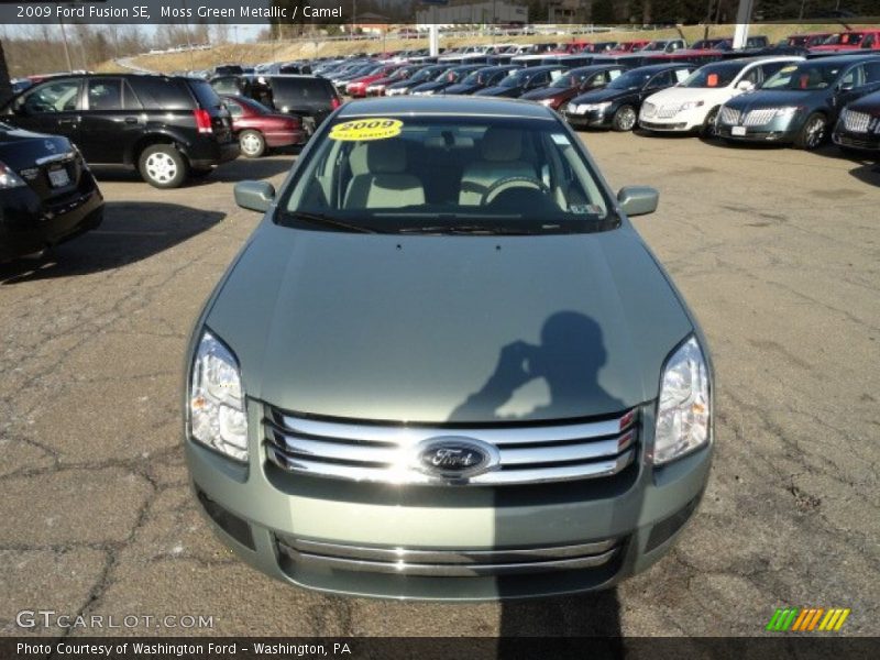 Moss Green Metallic / Camel 2009 Ford Fusion SE