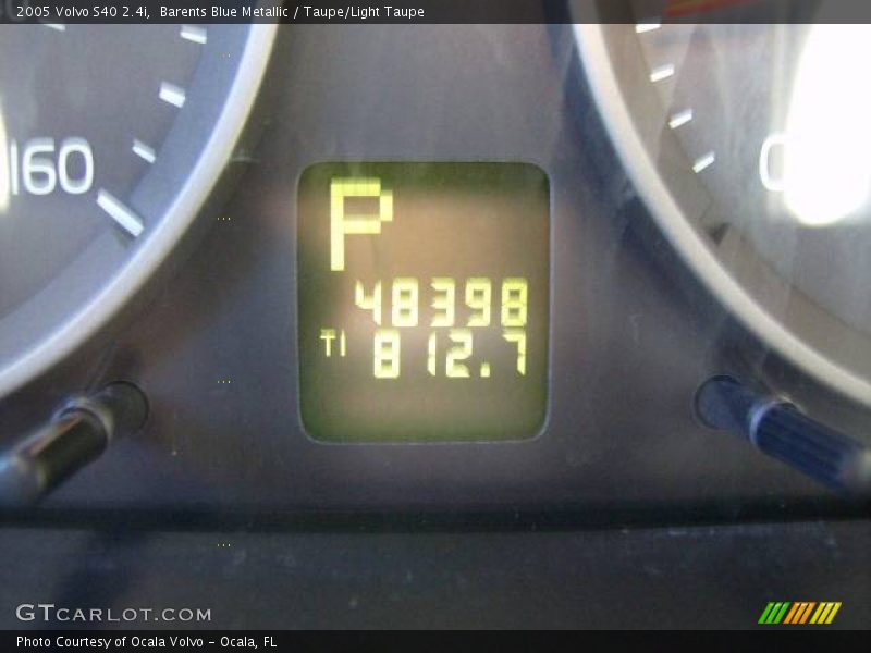 Barents Blue Metallic / Taupe/Light Taupe 2005 Volvo S40 2.4i