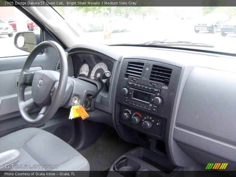 Bright Silver Metallic / Medium Slate Gray 2005 Dodge Dakota ST Quad Cab