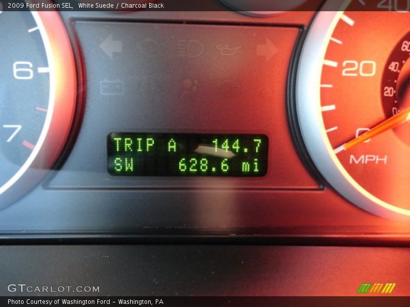 White Suede / Charcoal Black 2009 Ford Fusion SEL