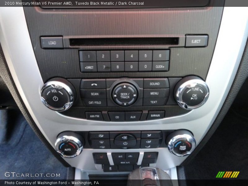 Tuxedo Black Metallic / Dark Charcoal 2010 Mercury Milan V6 Premier AWD